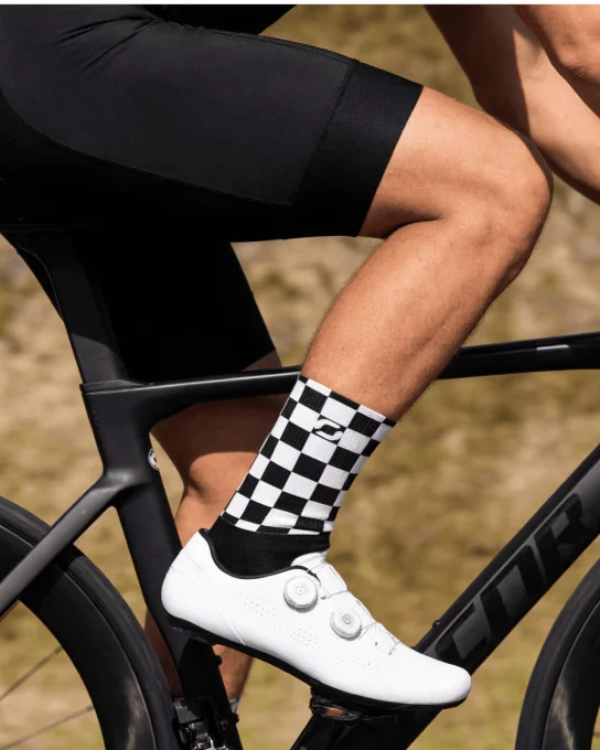 Paire de chaussettes cyclisme aéro - FINISHLINE