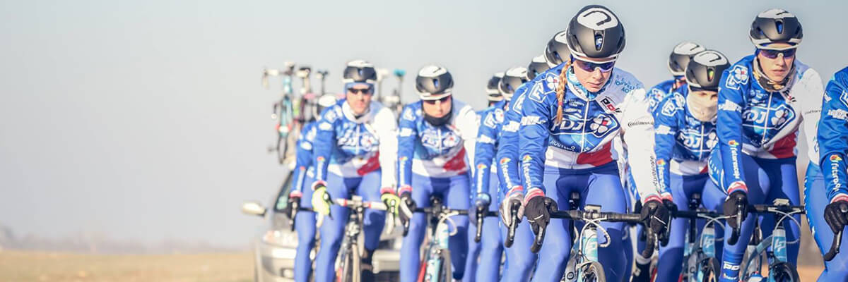 Quelle tenue vélo hiver porter pour rouler dans le froid ?