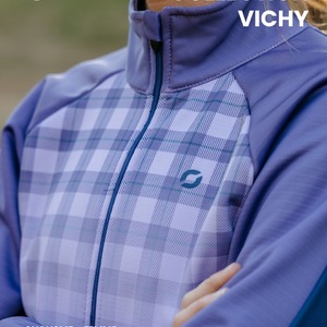 😍NE PERDEZ-PAS LE RYTHME !Le froid s’installe, mais le plaisir de rouler reste intact ! 🚴‍♀️ Avec POLI, continuez à vous dépasser, même lorsque les températures baissent.Découvrez notre collection cyclisme Femme Vichy : des maillots et vestes thermiques créés pour vous accompagner dans vos sorties hivernales ! 🤗Les détails qui font la différence : ☁️Confort et praticité pour profiter pleinement de vos sorties ✅ Zip intégral pour une ouverture facile et une ventilation adaptée à l’effort 🎨2 coloris disponibles pour choisir celui qui vous ressembleAvec POLI, le plaisir de rouler se vit en toutes saisons !#POLI #Cyclisme #fallseason #autumn #winter #teamPOLI #Cycling